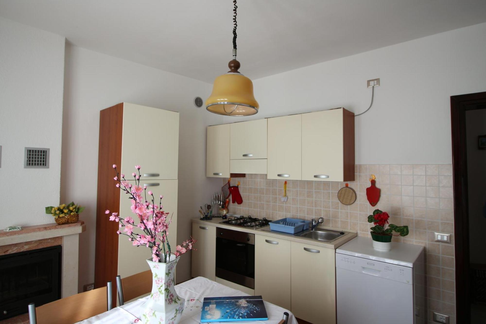 Bella Lake View Colonno المظهر الخارجي الصورة