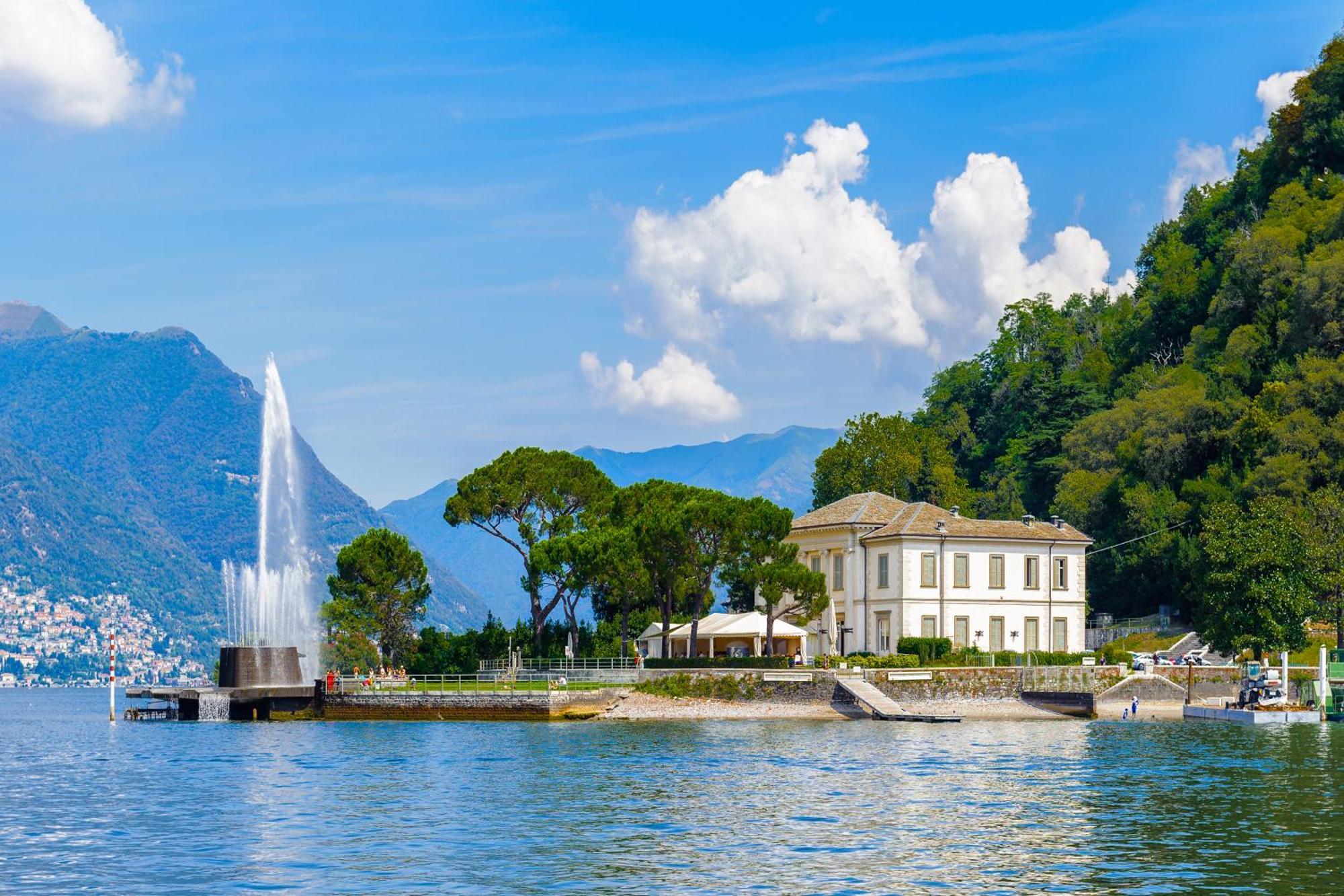 Bella Lake View Colonno المظهر الخارجي الصورة